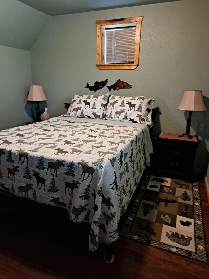 Southern Bluff Bed & Breakfast Soldotna Bagian luar foto