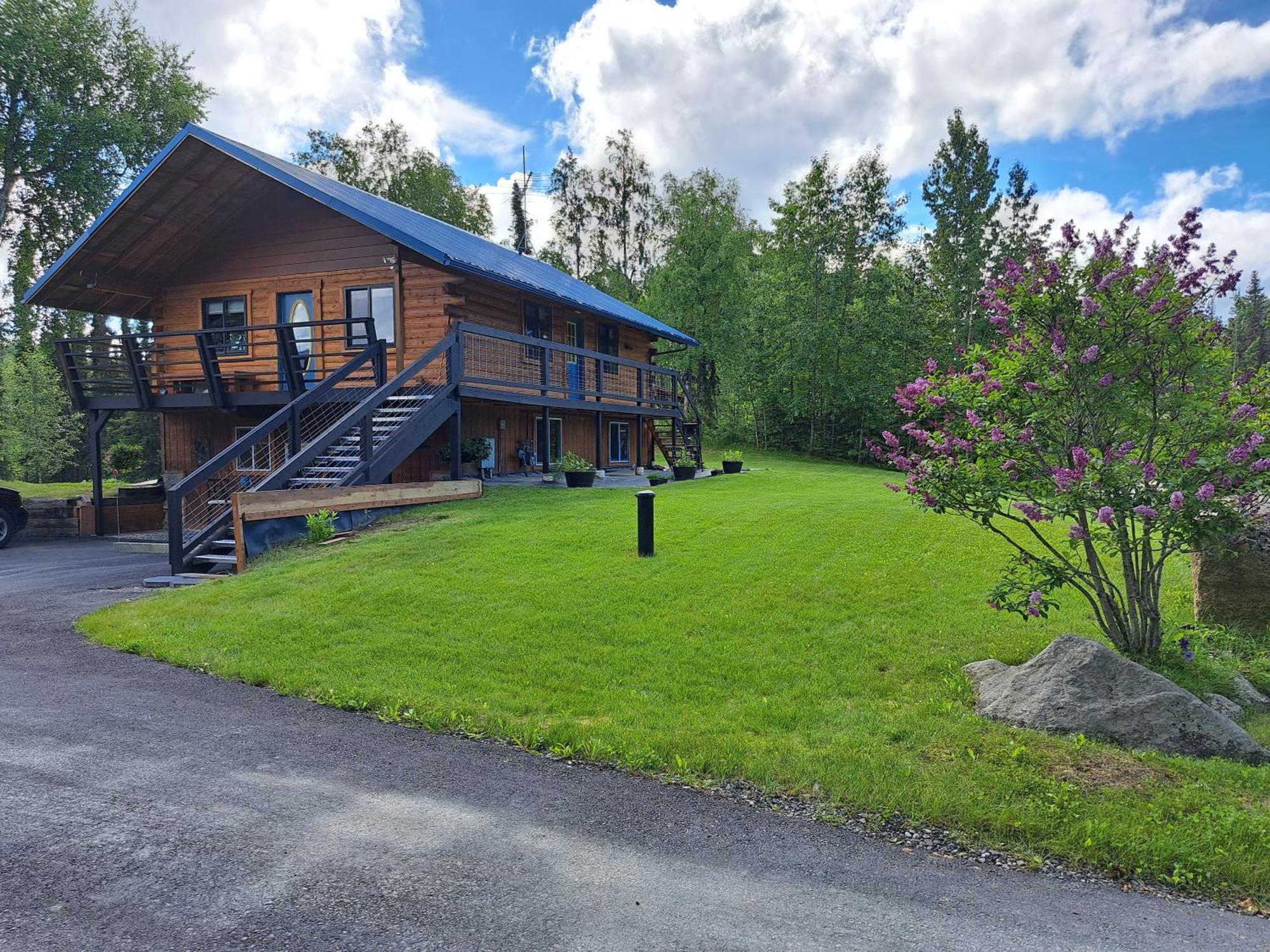 Southern Bluff Bed & Breakfast Soldotna Bagian luar foto