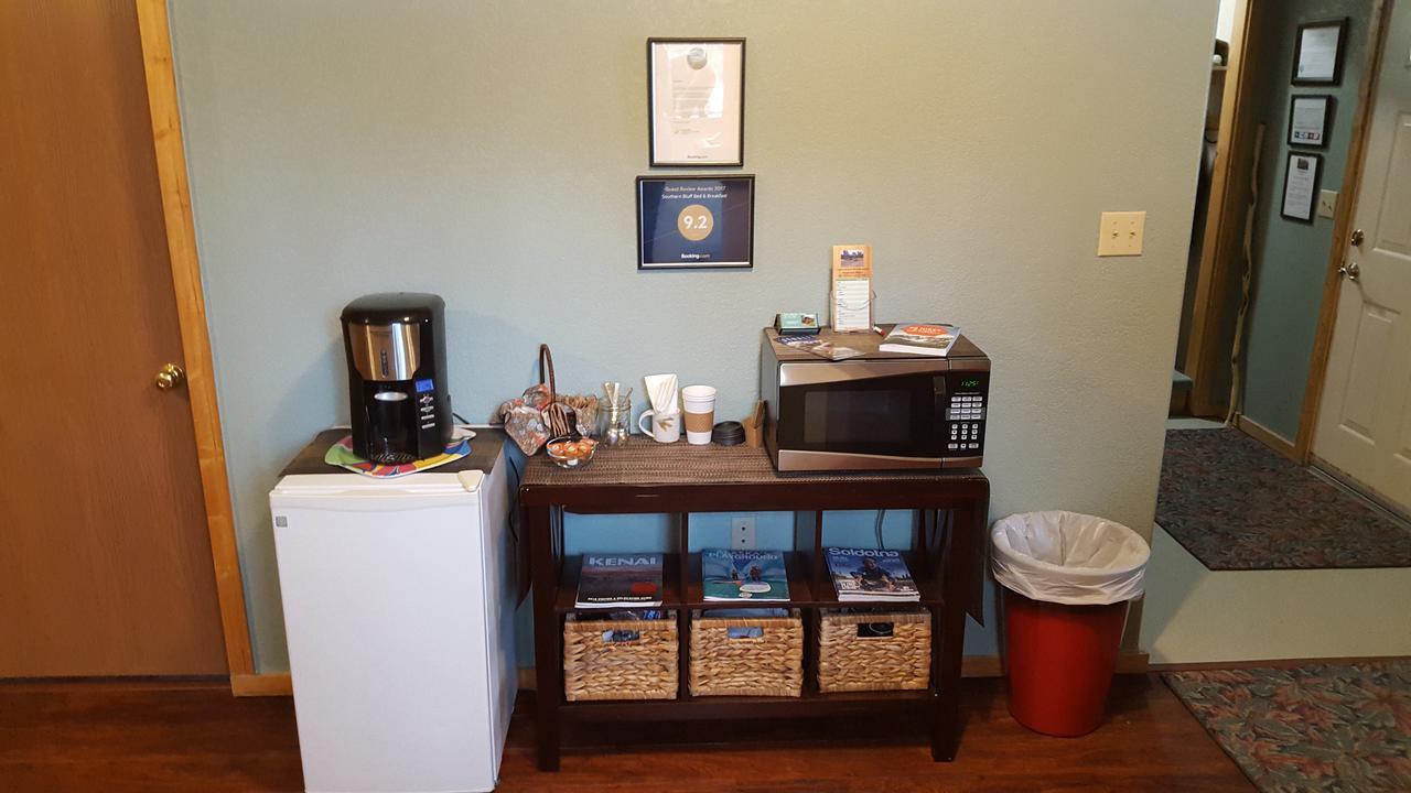 Southern Bluff Bed & Breakfast Soldotna Bagian luar foto